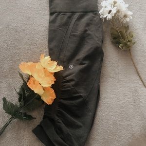Lulu lemon seem less high waisted leggings